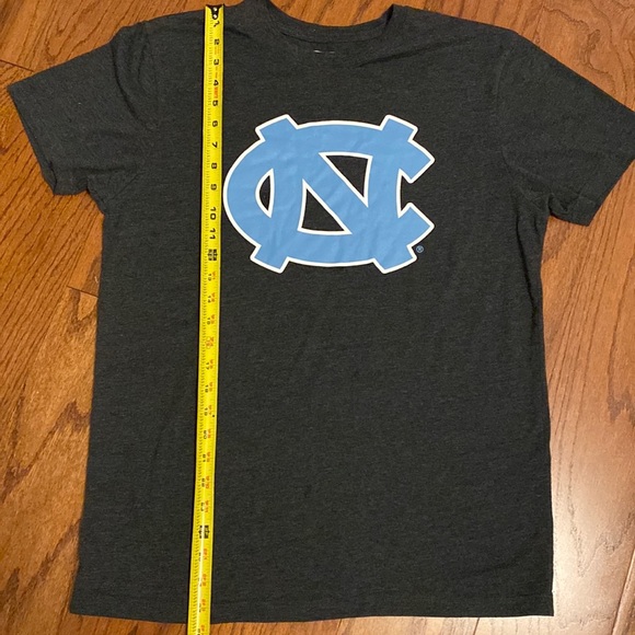 E5 unisex short sleeves UNC t-shirt- size LARGE - Picture 7 of 8